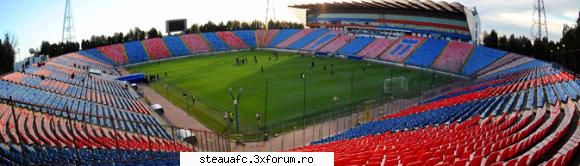 numar locuri: 28.000 (pe scaune) numar locuri: 28.000 (pe scaune) inaugurat anul: 1974 renovat anul: